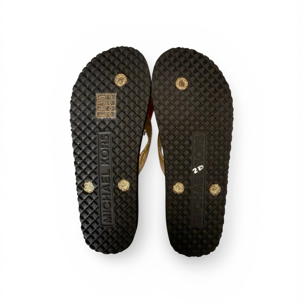 Michael Kors Gold Strap Brown Logo Flip Flop Sandals NEW - Picture 2 of 3